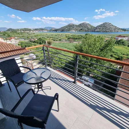 Apartman Nikol *