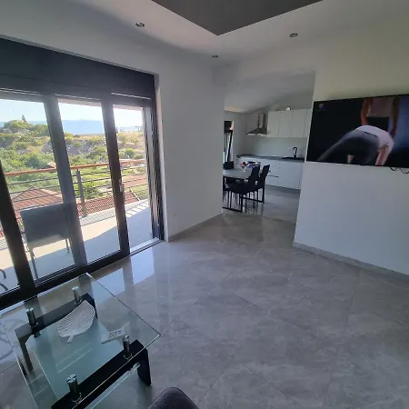 Apartman Nikol * Ploče